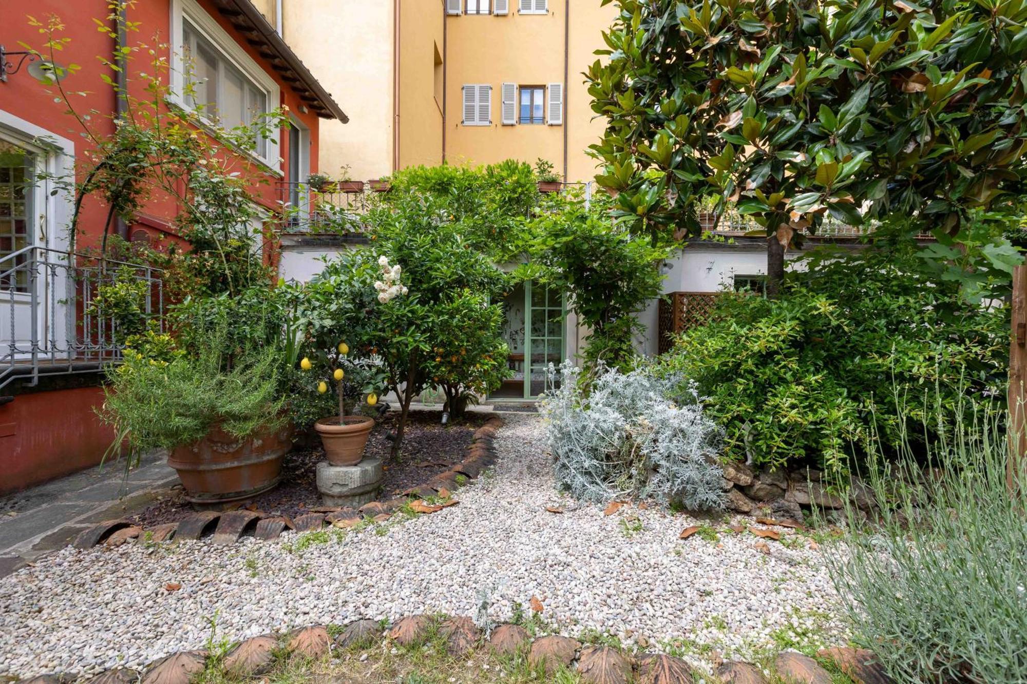 Secret Garden Firenze B&B Buitenkant foto